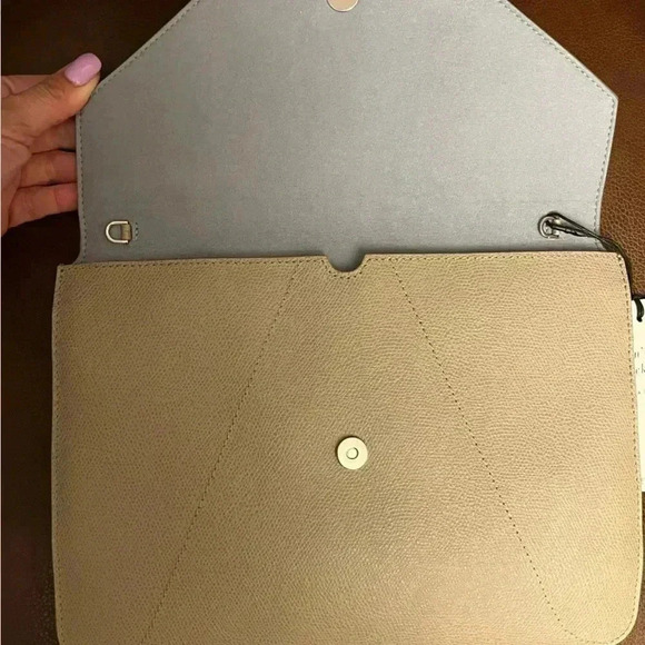 NWT Senreve MINI ENVELOPE SLEEVE Sand
